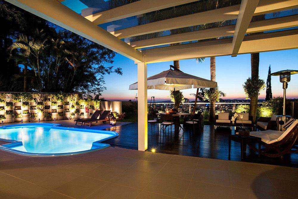 Área externa com deck – vista 2